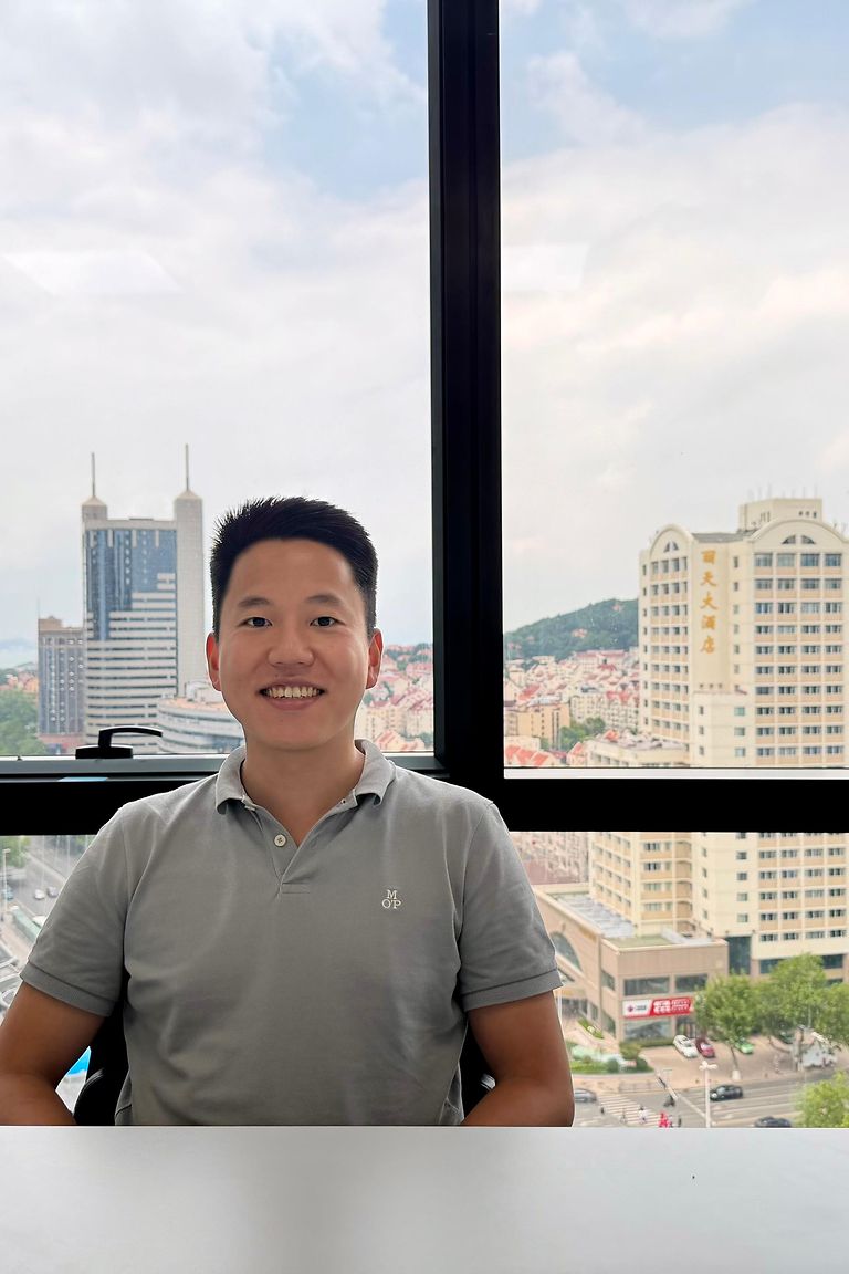 Ly_Office