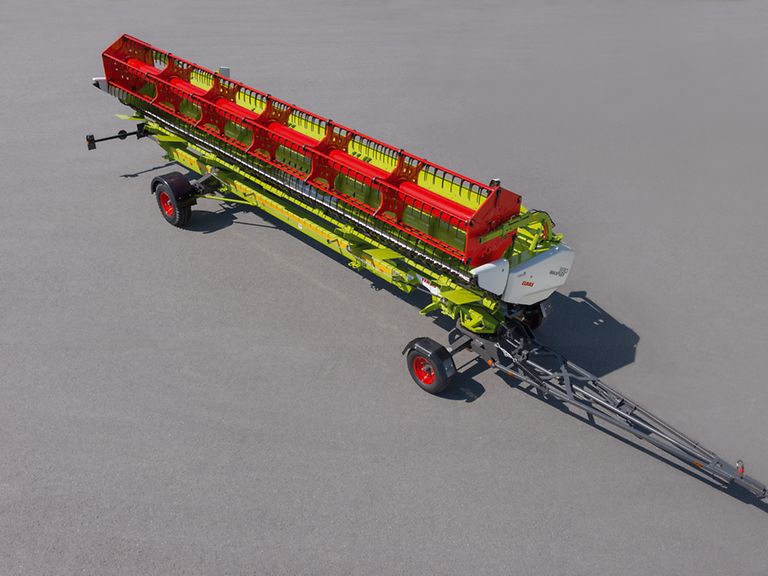 248813_27 MAXFLEX 930 on transport trailer.