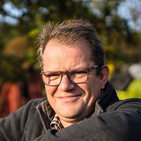 444005_portrait
